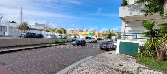 68m² Commercial property in Coimbra, Portugal No. 90626 4