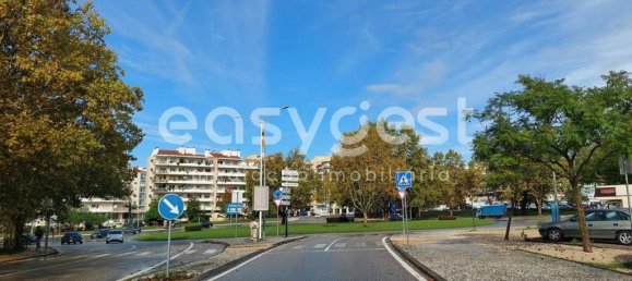 68m² Commercial property in Coimbra, Portugal No. 90626 7