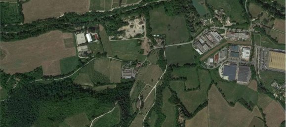 1-salle Entrepôt à Montespertoli, Italy No. 259361 10