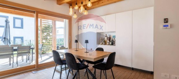 Apartamento de 3 habitaciónes en Correzzana, Italy No. 38686 4