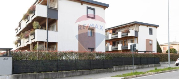 Apartamento de 3 habitaciónes en Correzzana, Italy No. 38686 27