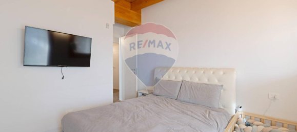 Apartamento de 3 habitaciónes en Correzzana, Italy No. 38686 20