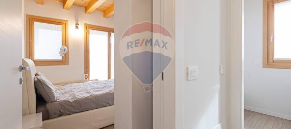 Apartamento de 3 habitaciónes en Correzzana, Italy No. 38686 23