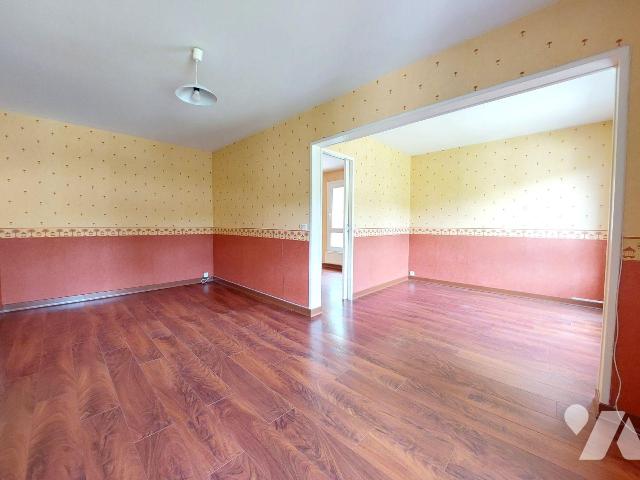 3 bedrooms Apartment in Rennes, France No. 295286