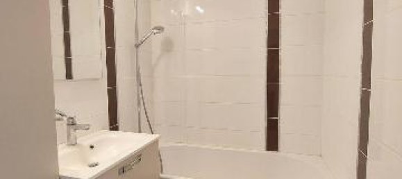 3 bedrooms Apartment in Rennes, France No. 295286 5