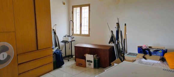 6 rooms House in Castellarano, Italy No. 103263 10