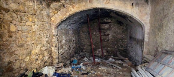 6 rooms House in Castellarano, Italy No. 103263 15