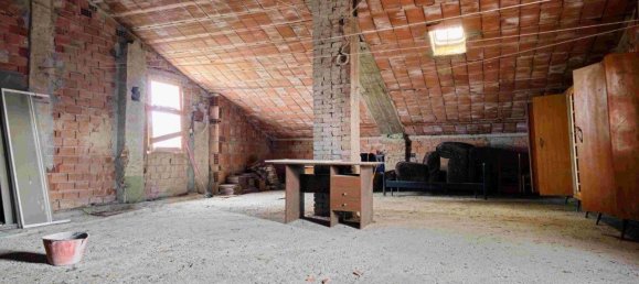 6 rooms House in Castellarano, Italy No. 103263 14