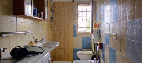 6 rooms House in Castellarano, Italy No. 103263 11