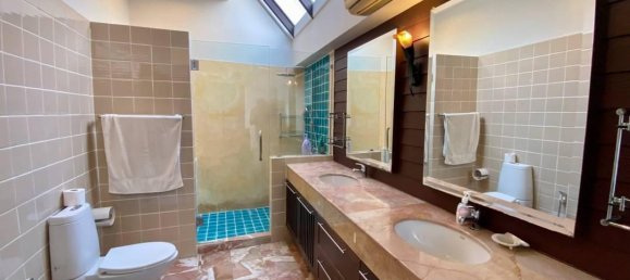 2 bedrooms Villa in Pattaya, Thailand No. 11177 16