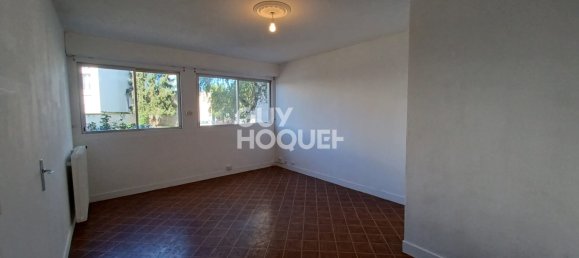 Estudio en Rambouillet, France No. 182111 4