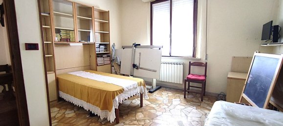 5-salle Appartement à Pistoia, Italy No. 264955 27
