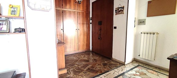 5-salle Appartement à Pistoia, Italy No. 264955 15