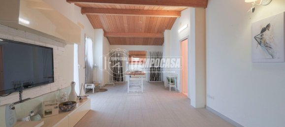 Дуплекс с 3 спальнями в Морчано ди Романья, Италия № 314606 12