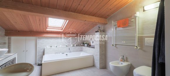 Дуплекс с 3 спальнями в Морчано ди Романья, Италия № 314606 16