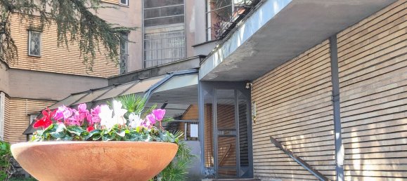 4 rooms Apartment in Rome, Italy No. 186153 11