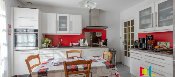 5 Schlafzimmer Haus in Loir-et-Cher, France, Nr. 241571 2