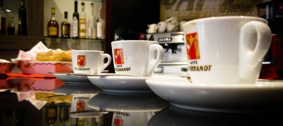 Propiedad comercial de 3 habitaciónes en Lucca, Italy No. 25689 7