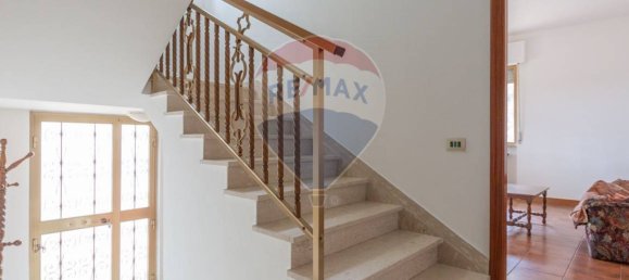 2 Schlafzimmer Haus in Arielli, Italy, Nr. 171492 9