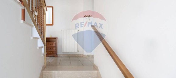 2 Schlafzimmer Haus in Arielli, Italy, Nr. 171492 10