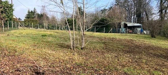 Terrain à Château-l'Évêque, France No. 97202 6