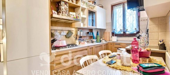 Casa de 3 dormitorios en Basiglio, Italy No. 10887 10