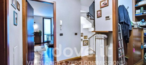 Casa de 3 dormitorios en Basiglio, Italy No. 10887 24