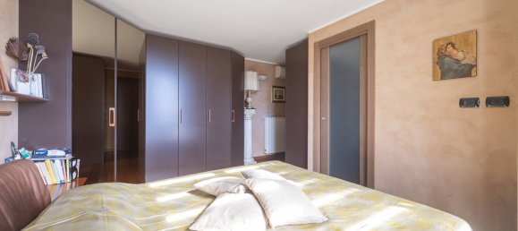 5 Schlafzimmer Penthouse in Milan, Italy, Nr. 364229 49