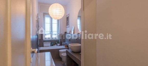 2 Schlafzimmer Wohnung in Milan, Italy, Nr. 323484 10