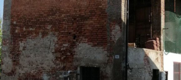 Casa de 1 dormitorio en Magenta, Italy No. 360470 2