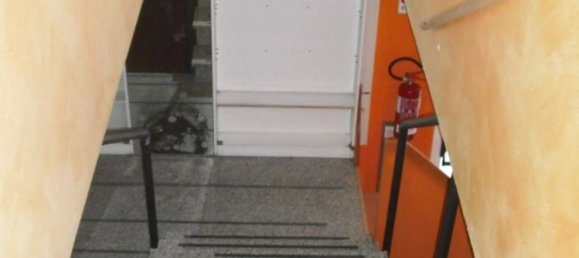 Propiedad comercial en Massa, Italy 300 m² No. 39674 30