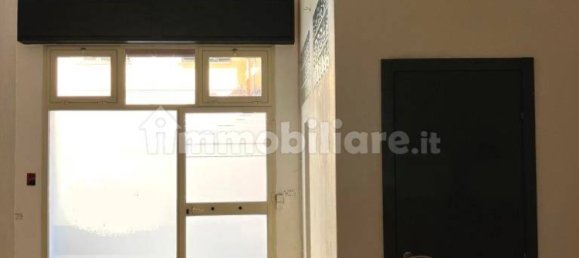 Imóvel comercial de 1 divisão em Palermo, Italy N.º 83919 16