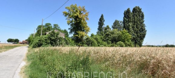 Casa de 5 habitaciónes en Cesena, Italy No. 18402 4