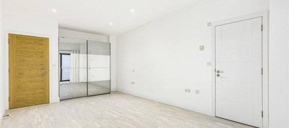 2 bedrooms Apartment in Cuffley, United Kingdom No. 6553 26