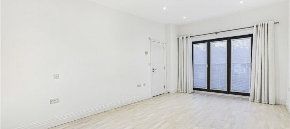 2 bedrooms Apartment in Cuffley, United Kingdom No. 6553 53