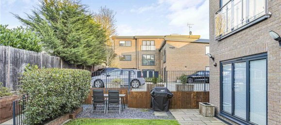 2 bedrooms Apartment in Cuffley, United Kingdom No. 6553 46