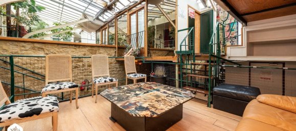 4 bedrooms Apartment in Paris, France No. 179889 9