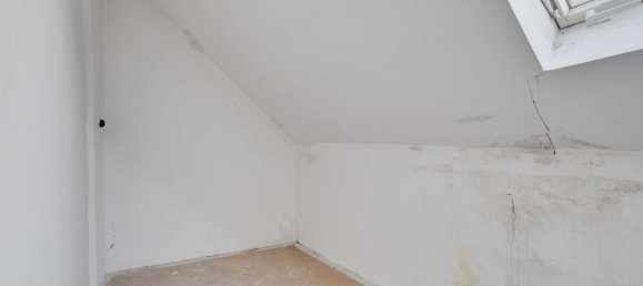 Edificio de 15 habitaciónes en Kulmbach, Germany No. 51810 26