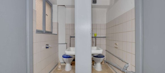 Edificio de 15 habitaciónes en Kulmbach, Germany No. 51810 22