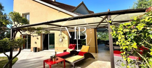 Villa de 5 dormitorios en Luzarches, France No. 299072 16