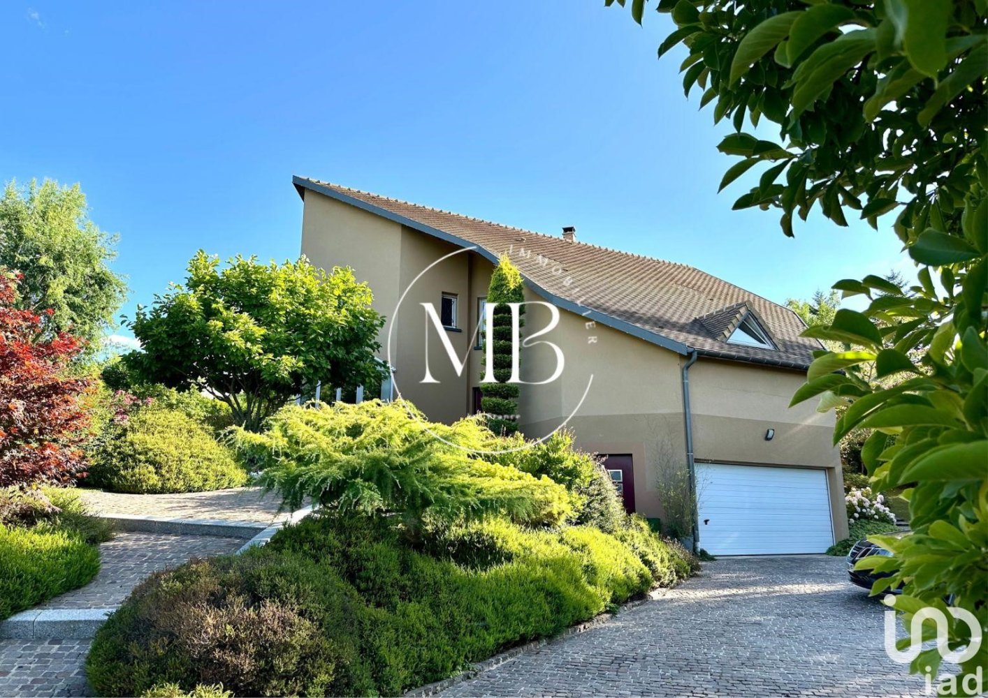 Villa de 5 dormitorios en Luzarches, France No. 299072