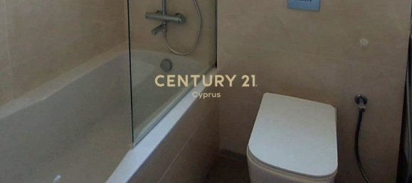 5 bedrooms Villa in Agios Tychonas, Cyprus No. 788 10