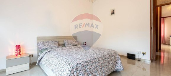 Квартира с 3 комнатами в Сальсомаджоре Терме, Италия № 175487 7