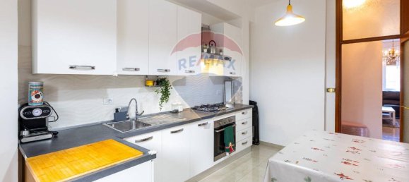 Квартира с 3 комнатами в Сальсомаджоре Терме, Италия № 175487 5