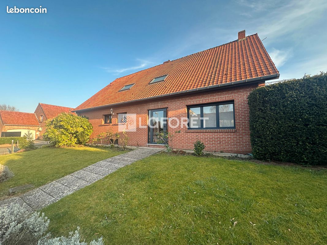 Дом с 6 спальнями в Дуэ, Франция № 46424