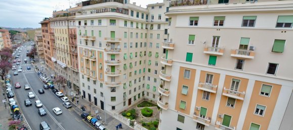 Квартира с 3 комнатами в Рим, Италия № 16029 36