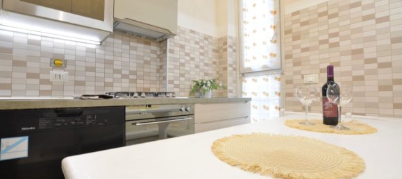 Квартира с 3 комнатами в Рим, Италия № 16029 24