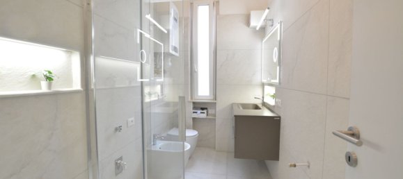 Квартира с 3 комнатами в Рим, Италия № 16029 30