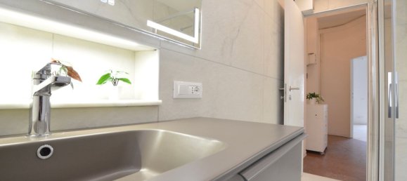 Квартира с 3 комнатами в Рим, Италия № 16029 33