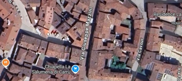 7 rooms Apartment in Carrù, Italy No. 47471 3